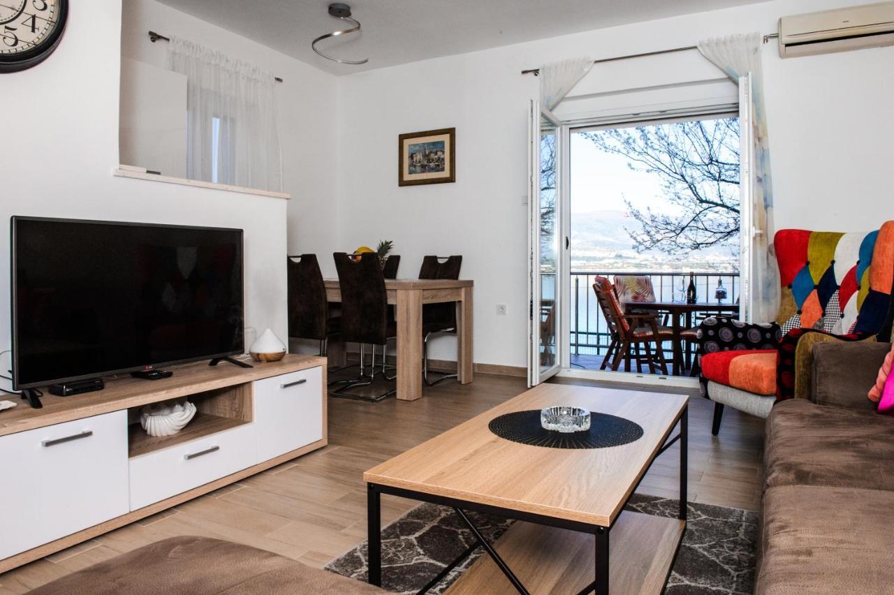Mastrinka Apartment Trogir Exterior photo