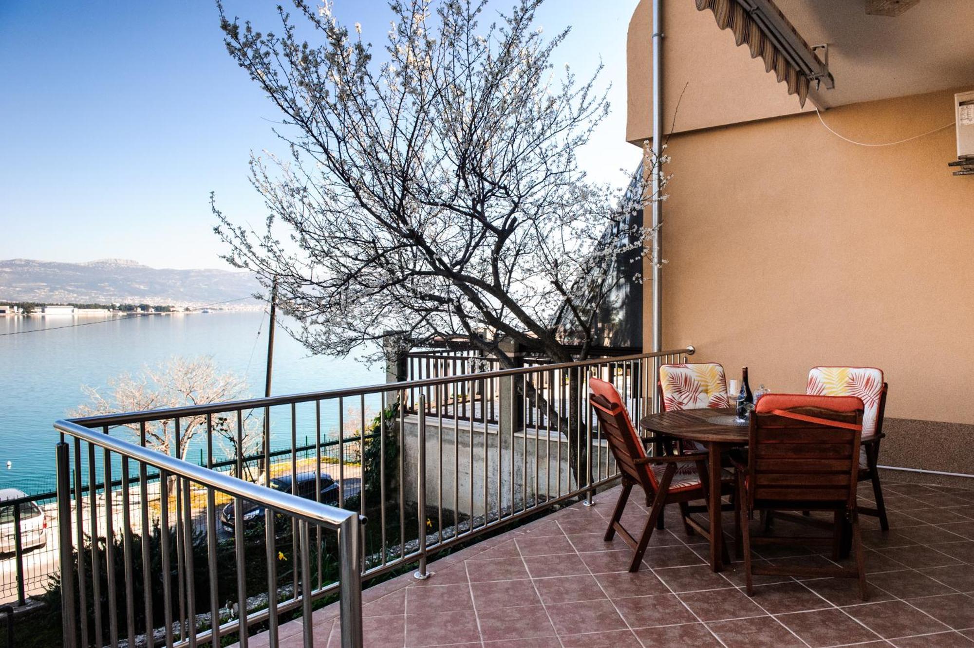 Mastrinka Apartment Trogir Exterior photo
